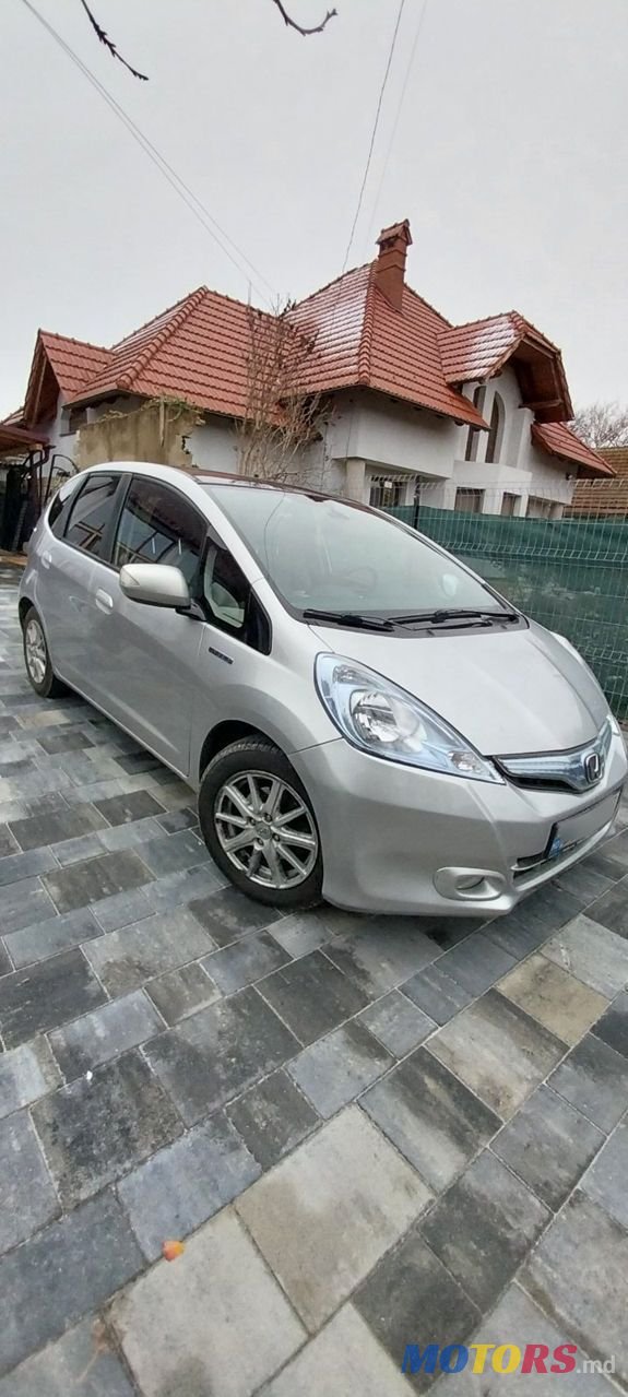 2013' Honda Jazz photo #2