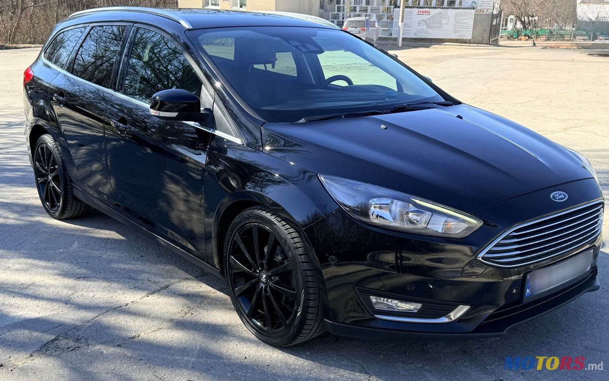 2017' Ford Focus photo #3