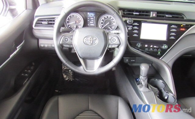 2017' Toyota Camry photo #7