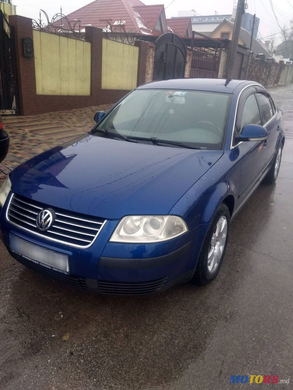 2004' Volkswagen Passat photo #2