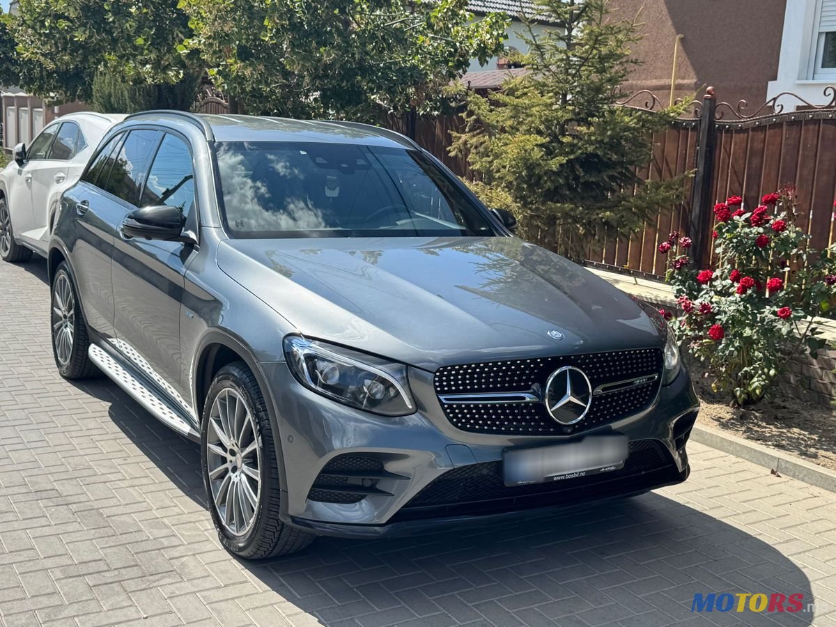 2017' Mercedes-Benz GLC photo #1