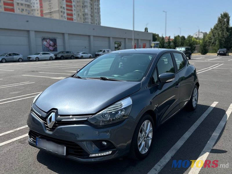 2016' Renault Clio photo #4