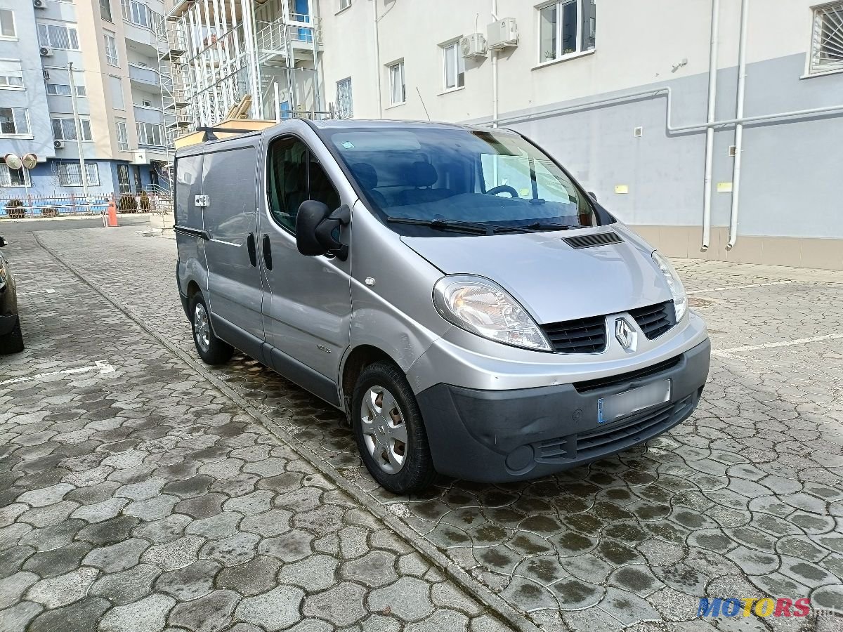 2014' Renault Trafic photo #1