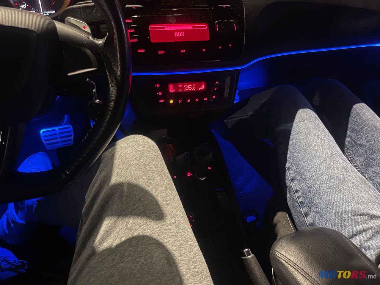 2010' SEAT Ibiza photo #3