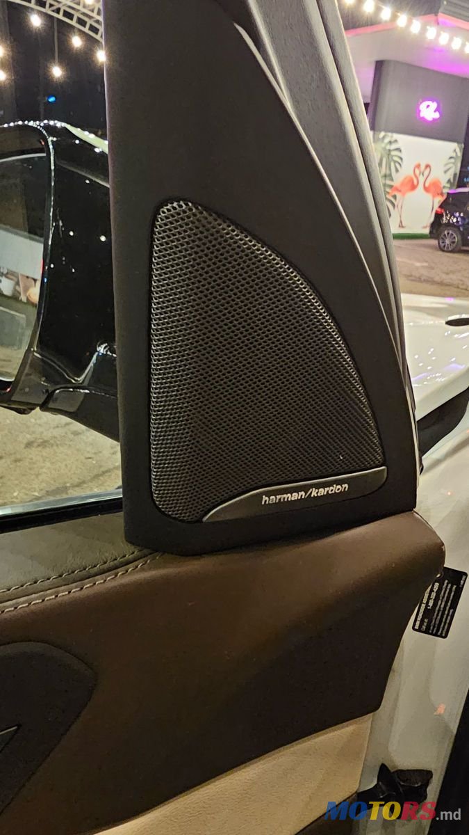 2019' BMW X5 photo #6