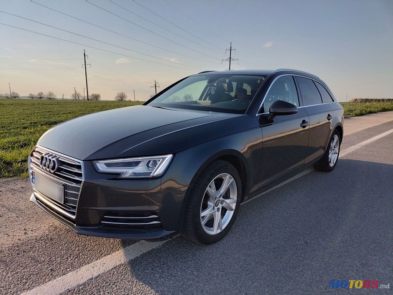 2016' Audi A4 photo #1
