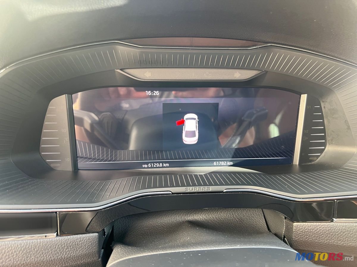 2021' Skoda Superb photo #4
