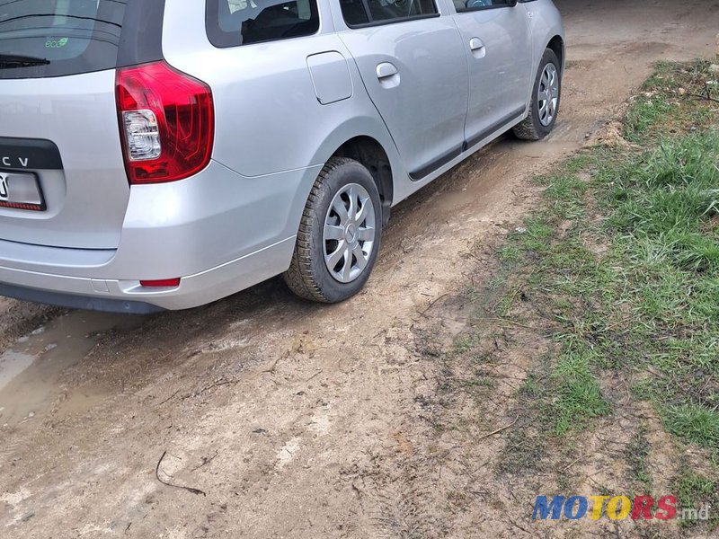 2013' Dacia Logan photo #3