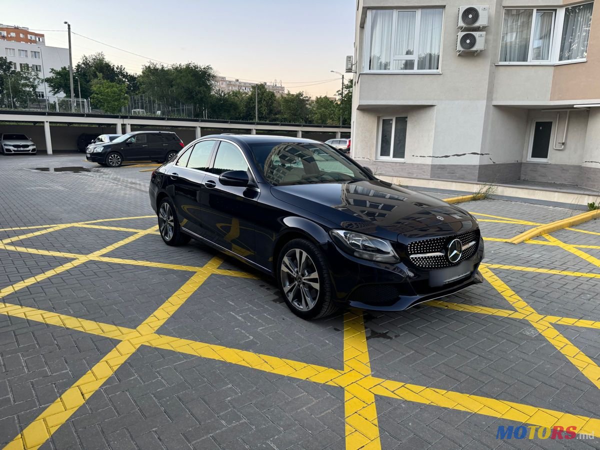2018' Mercedes-Benz C-Class photo #3