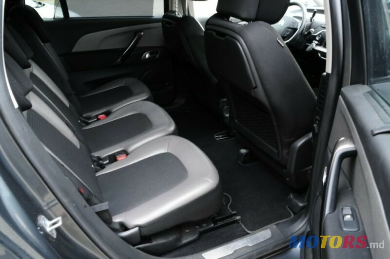 2014' Citroen C4 Picasso photo #3