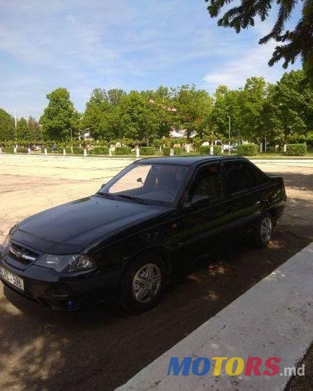 2010' Daewoo Nexia photo #1