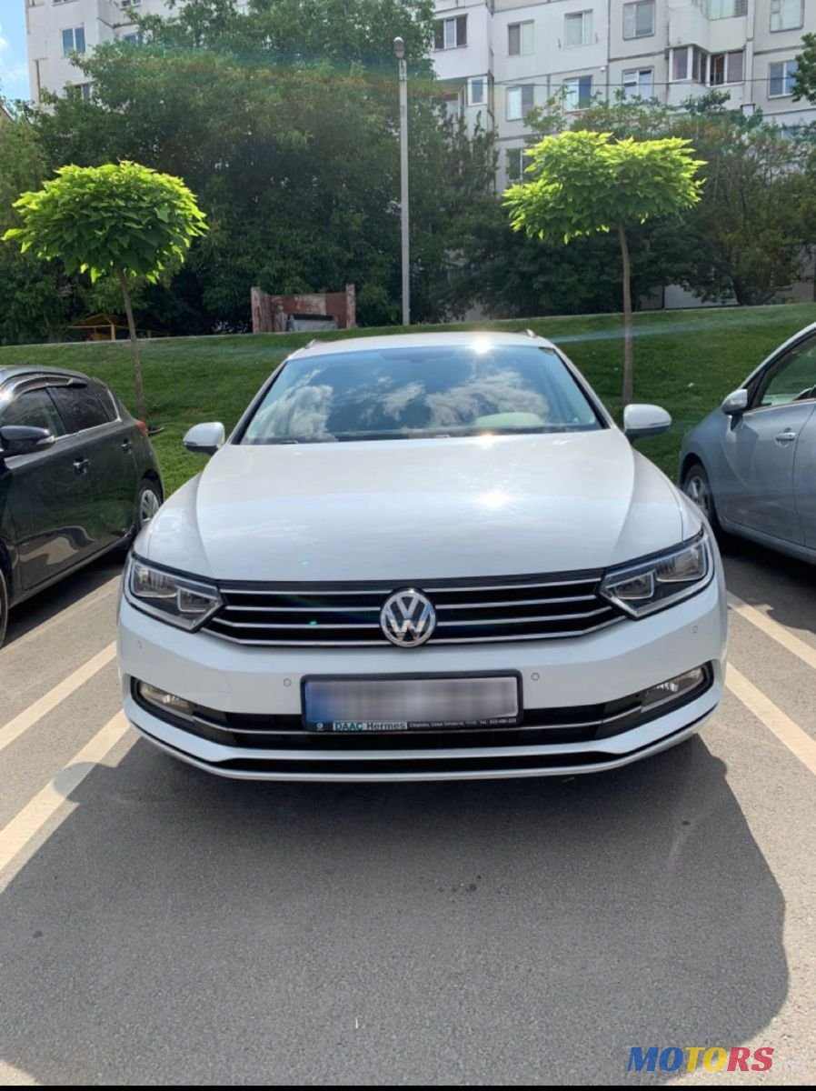 2017' Volkswagen Passat photo #1