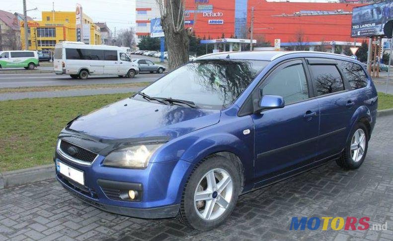 2005' Ford Focus photo #1