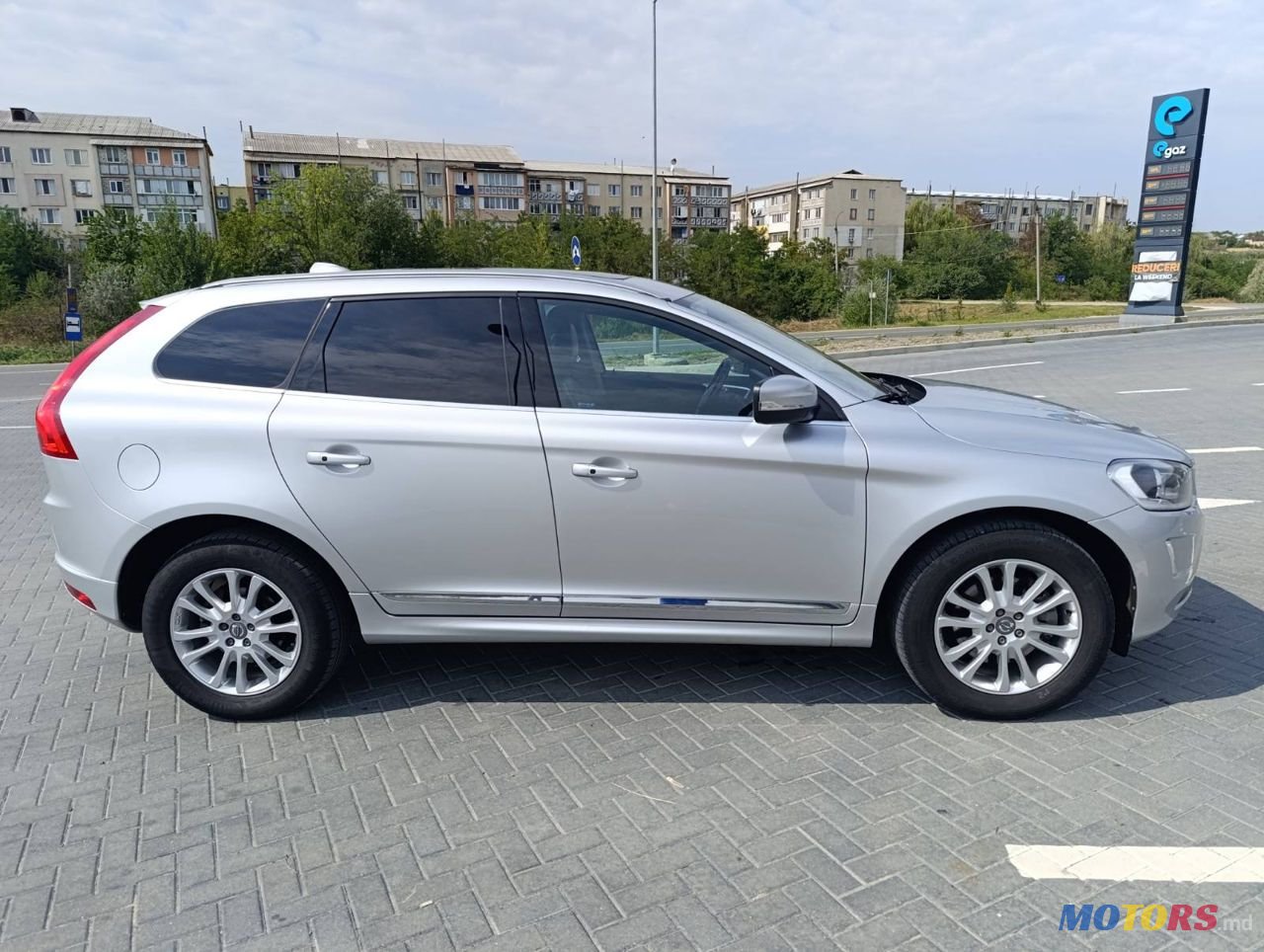 2015' Volvo XC60 photo #5