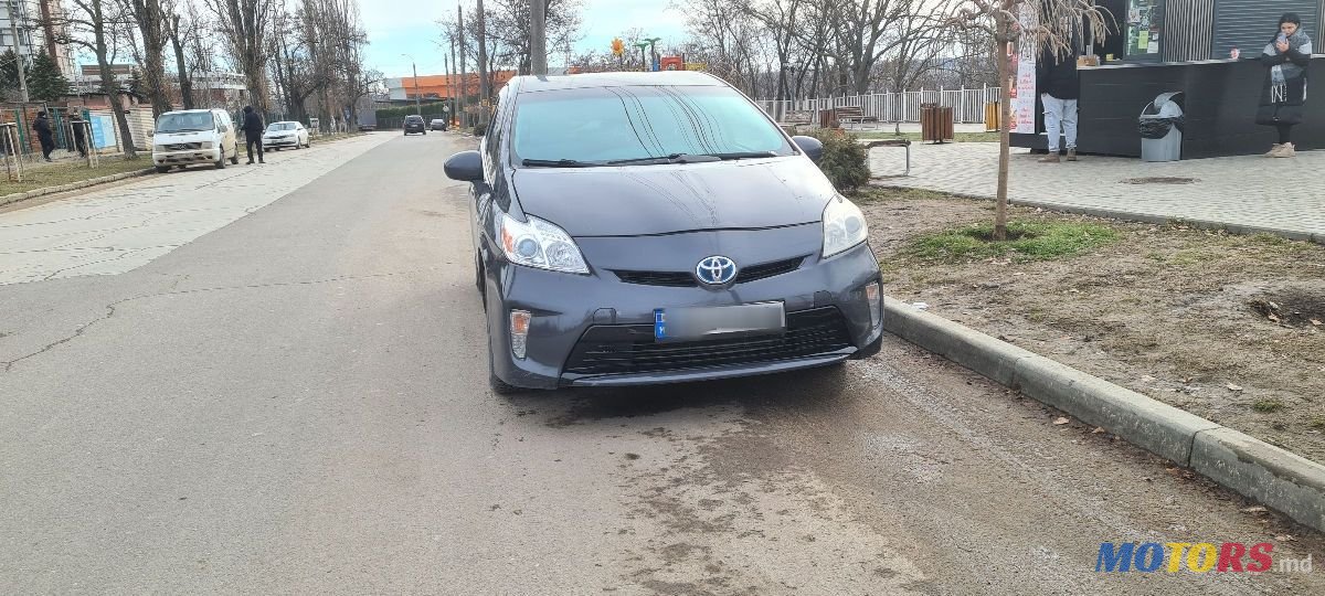 2012' Toyota Prius photo #1