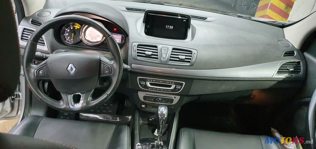 2015' Renault Megane photo #3