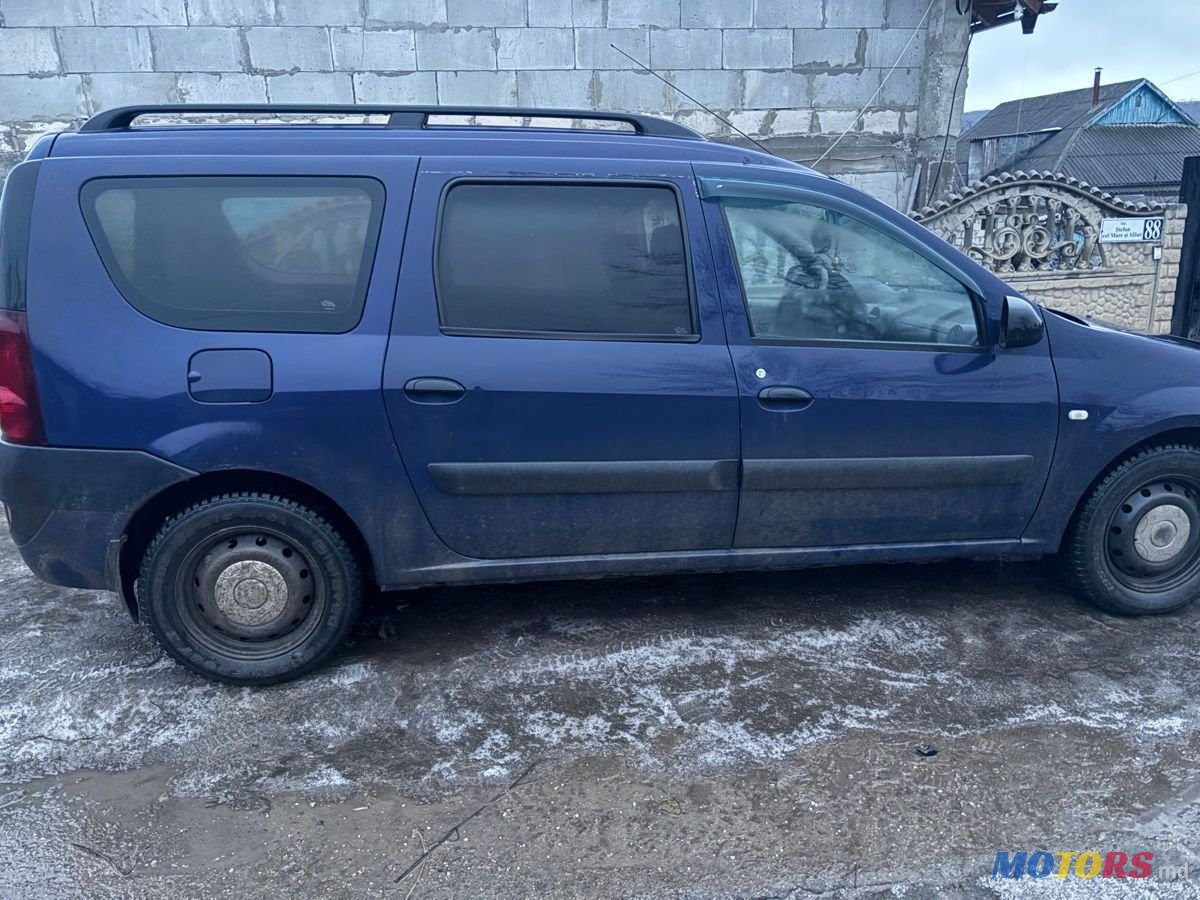 2007' Dacia Logan Mcv photo #3
