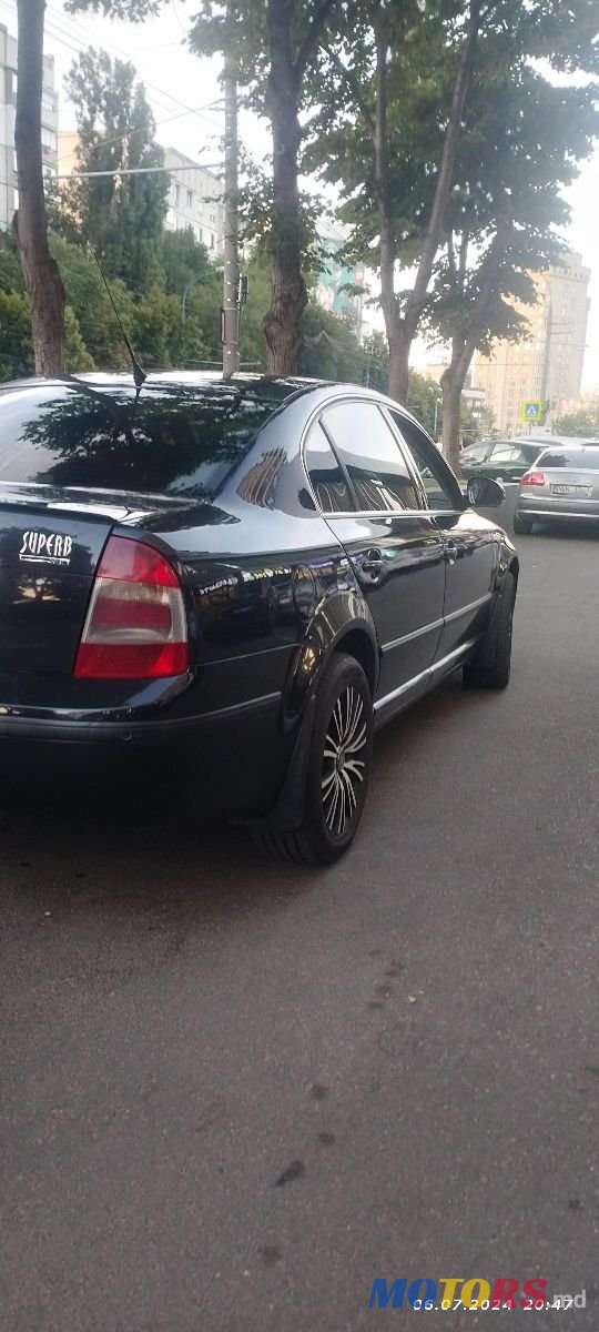 2007' Skoda Superb photo #4