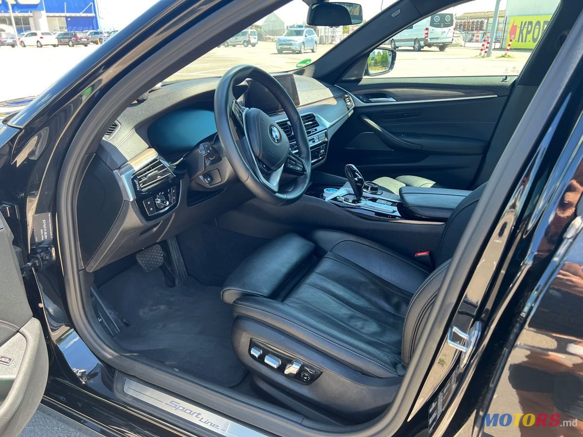 2018' BMW 5 Series photo #4