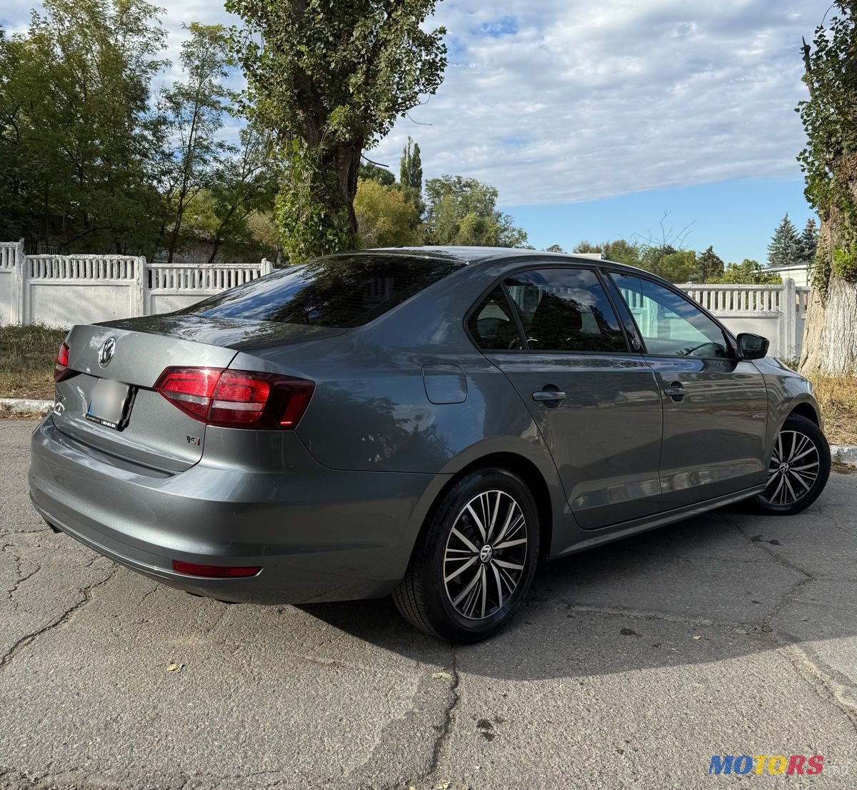 2017' Volkswagen Jetta photo #4