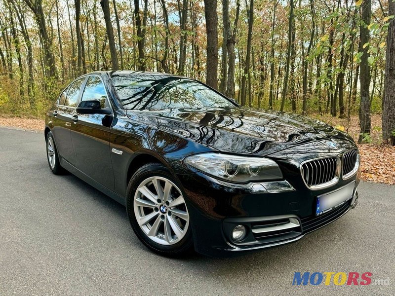 2015' BMW 5 Series photo #1