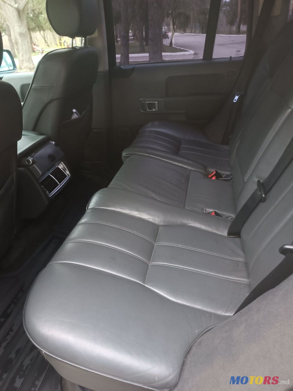 2004' Land Rover Range Rover photo #3