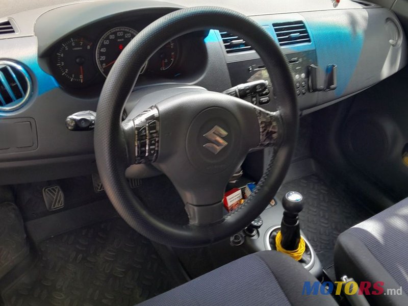 2006' Suzuki Swift photo #3