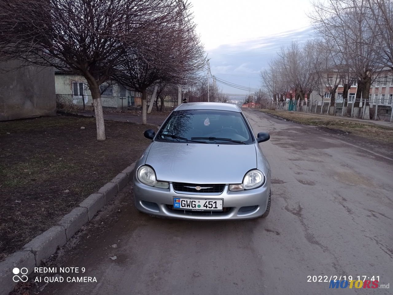 2000' Chrysler Neon photo #2