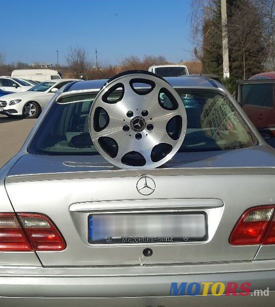 2000' Mercedes-Benz E-Class photo #6