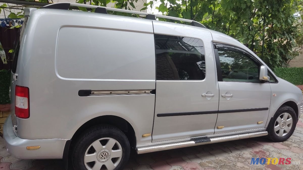 2008' Volkswagen Caddy photo #2