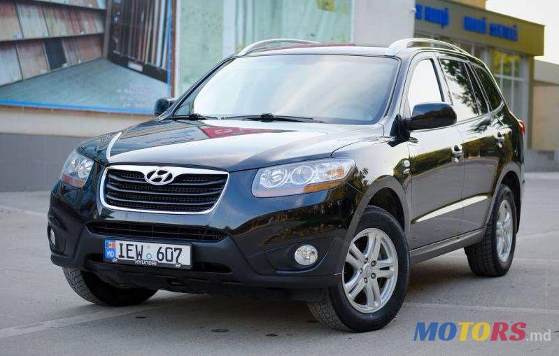 2010' Hyundai Santa Fe photo #1