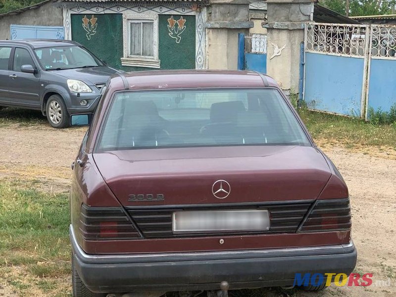 1990' Mercedes-Benz E-Class photo #5