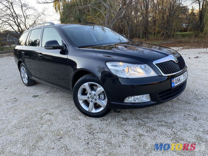 2012' Skoda Octavia photo #4