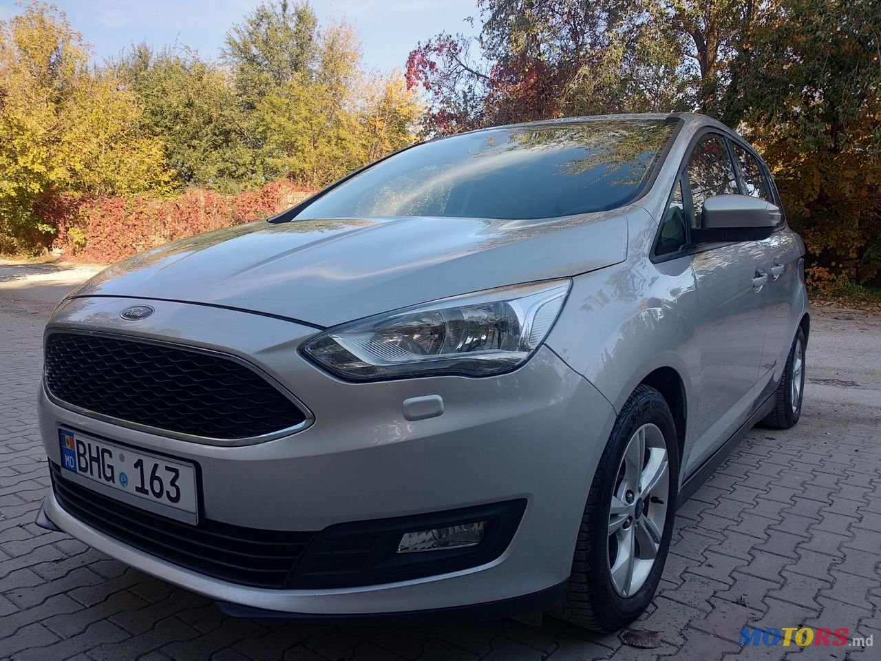 2015' Ford Grand C-MAX photo #1