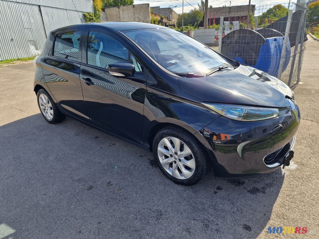 2014' Renault Zoe photo #2