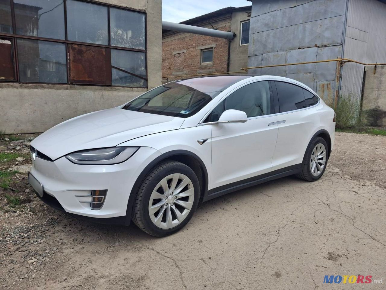 2019' Tesla Model X photo #5