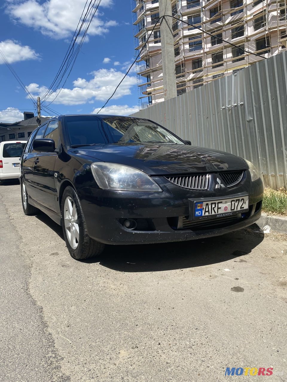 2004' Mitsubishi Lancer photo #1