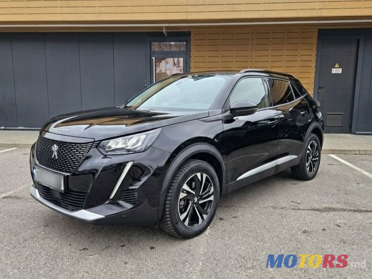 2023' Peugeot 2008 photo #1