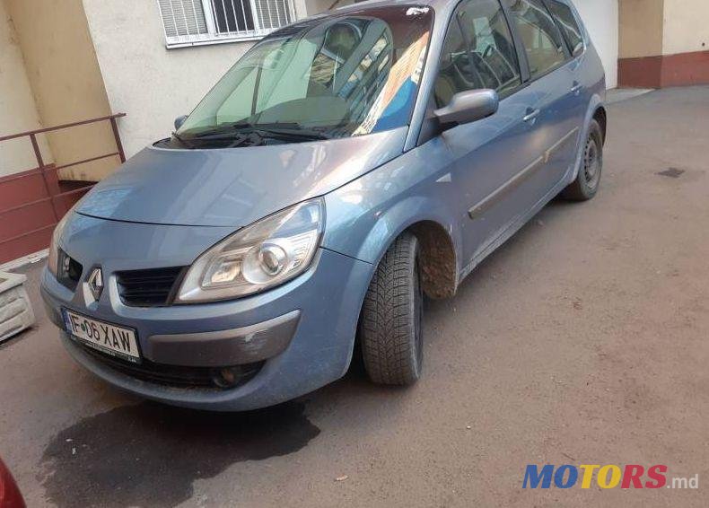 2006' Renault Grand Scenic photo #1