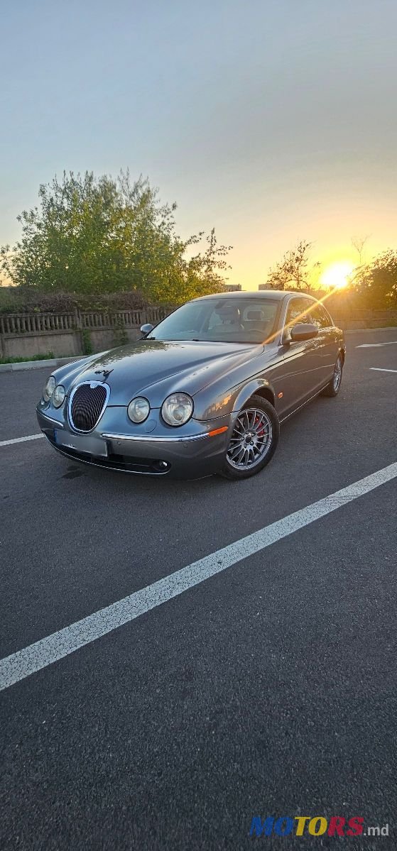 2004' Jaguar S-Type photo #1