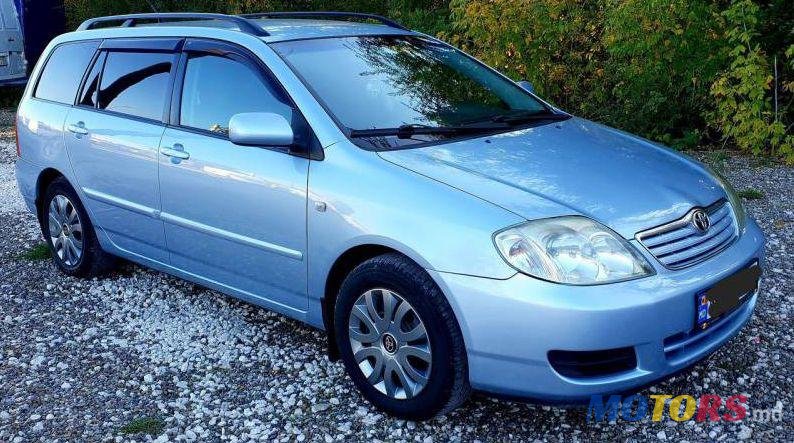 2005' Toyota Corolla photo #1