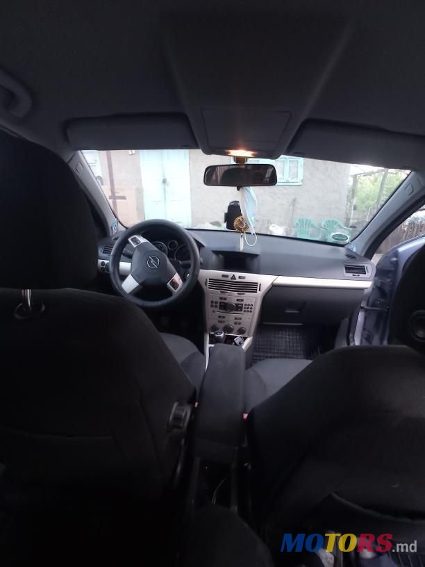 2007' Opel Astra photo #6