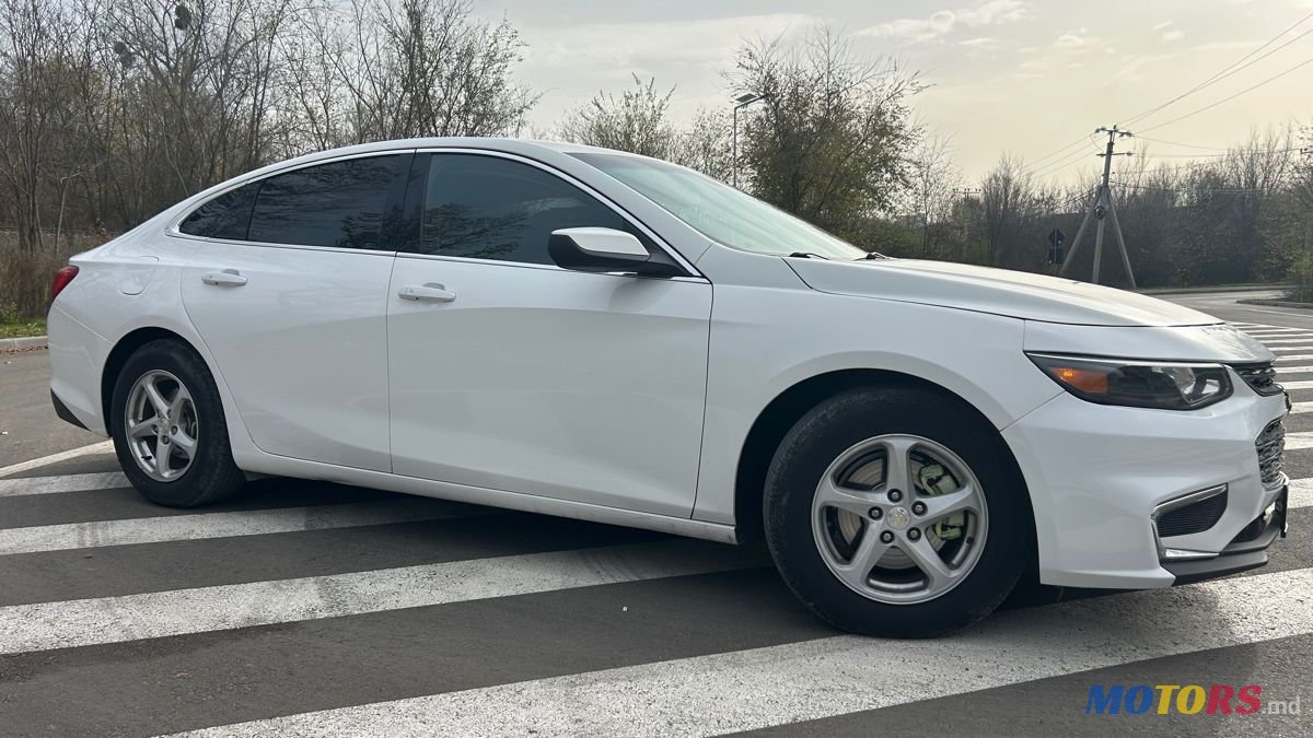 2016' Chevrolet Malibu photo #3