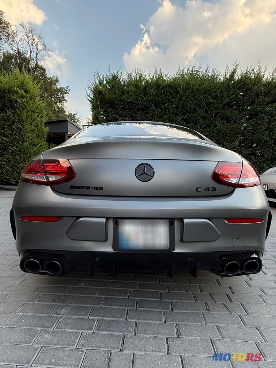 2019' Mercedes-Benz C-Class Amg photo #5