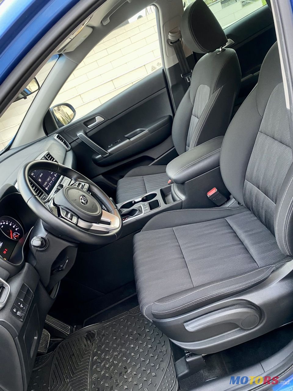 2021' Kia Sportage photo #5