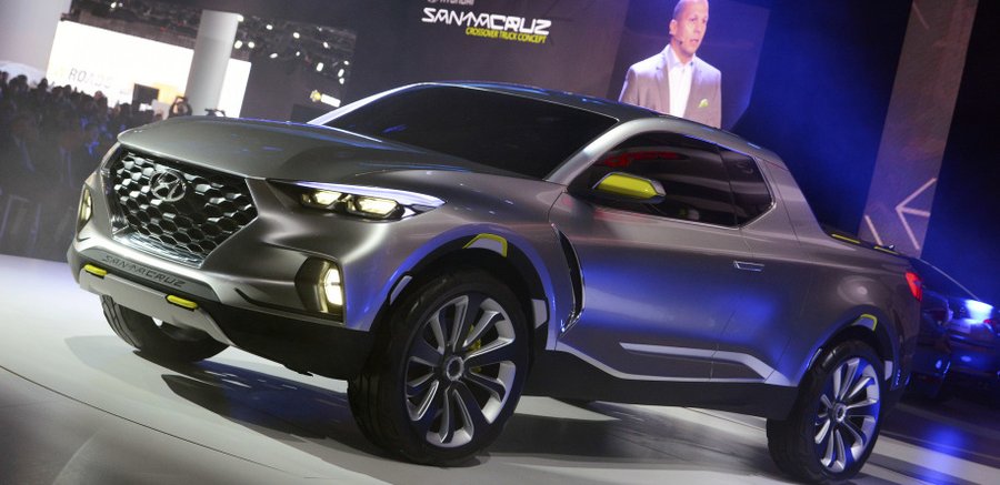 Hyundai Santa Cruz pickup with four doors, five seats, due around 2020