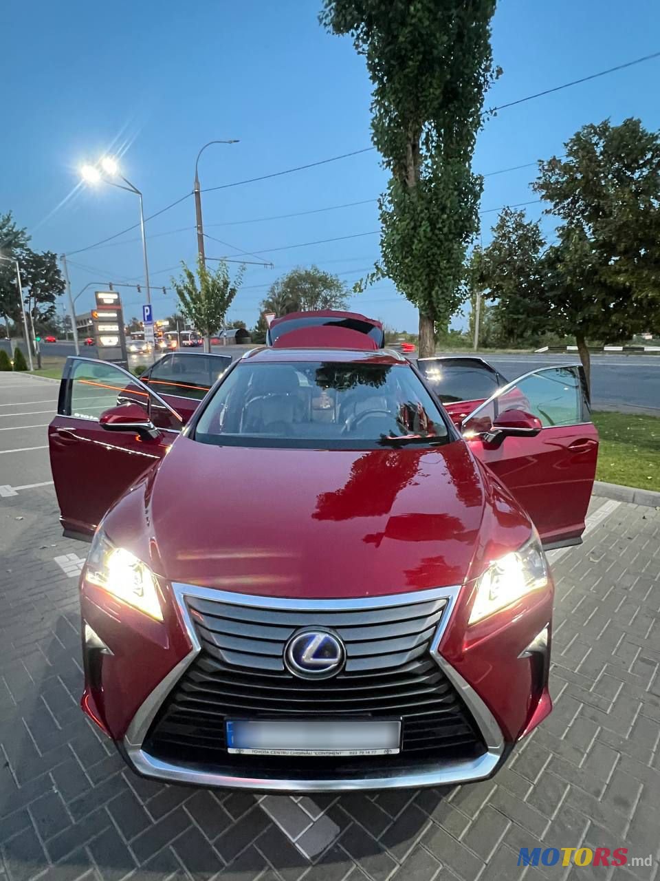 2016' Lexus Rx Series photo #3