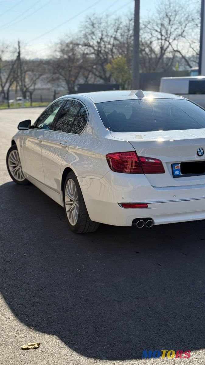 2014' BMW 5 Series photo #3