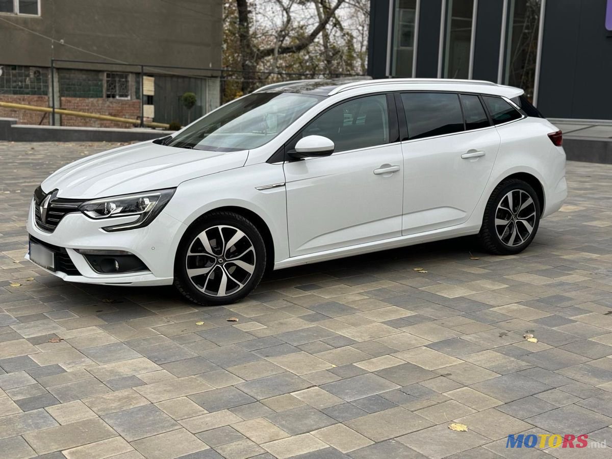 2019' Renault Megane photo #3