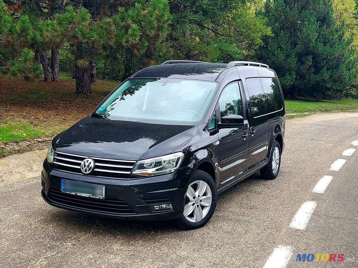 2017' Volkswagen Caddy photo #2